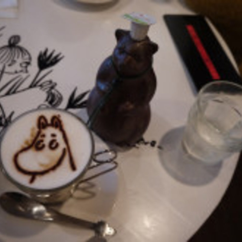 シルエットラテ(ムーミンスタンド キャナルシティ博多店)
