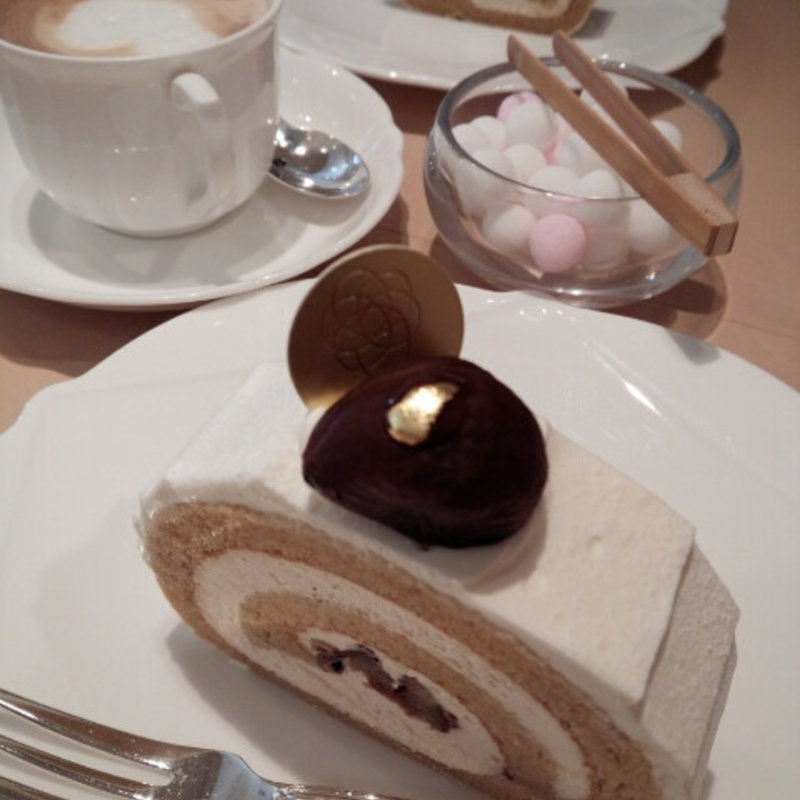 結びロールケーキ(むすびcafé （【旧店名】フロワベール）)