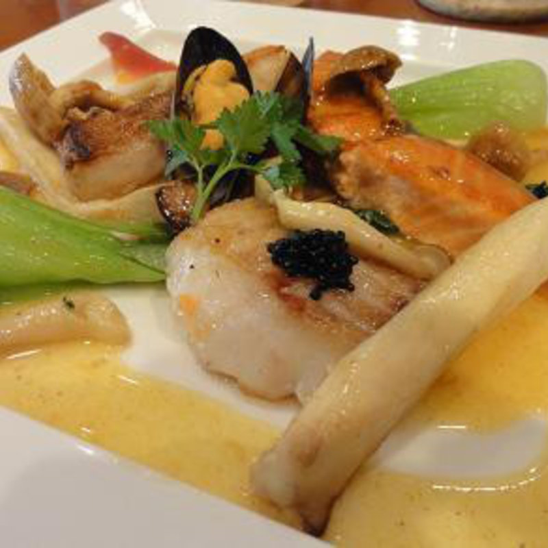 海の幸のムニエル・カレーソース(ムッシュMOIZUMI （ムッシュ モイズミ）)