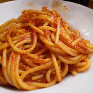 トマトスパゲッティ(メゼババ )