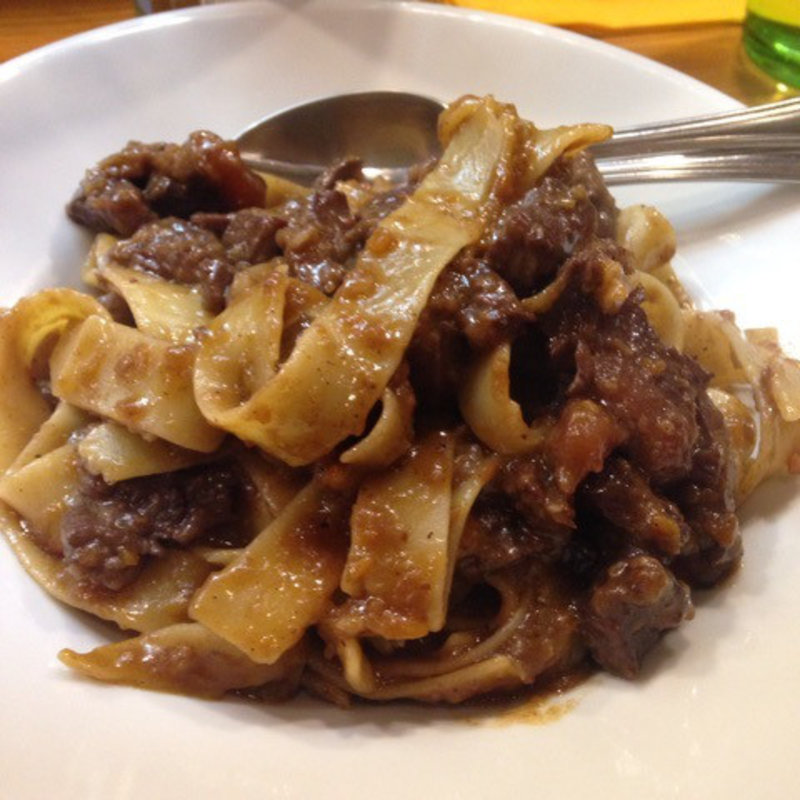 和牛煮込みのパスタ(メゼババ )