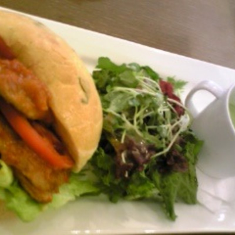 鶏肉のサンドイッチ(メゾンカイザー コレド日本橋)