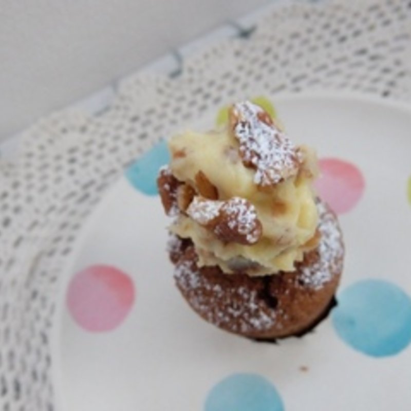 くるみとクリームチーズフロスティング(メルシーベイク)