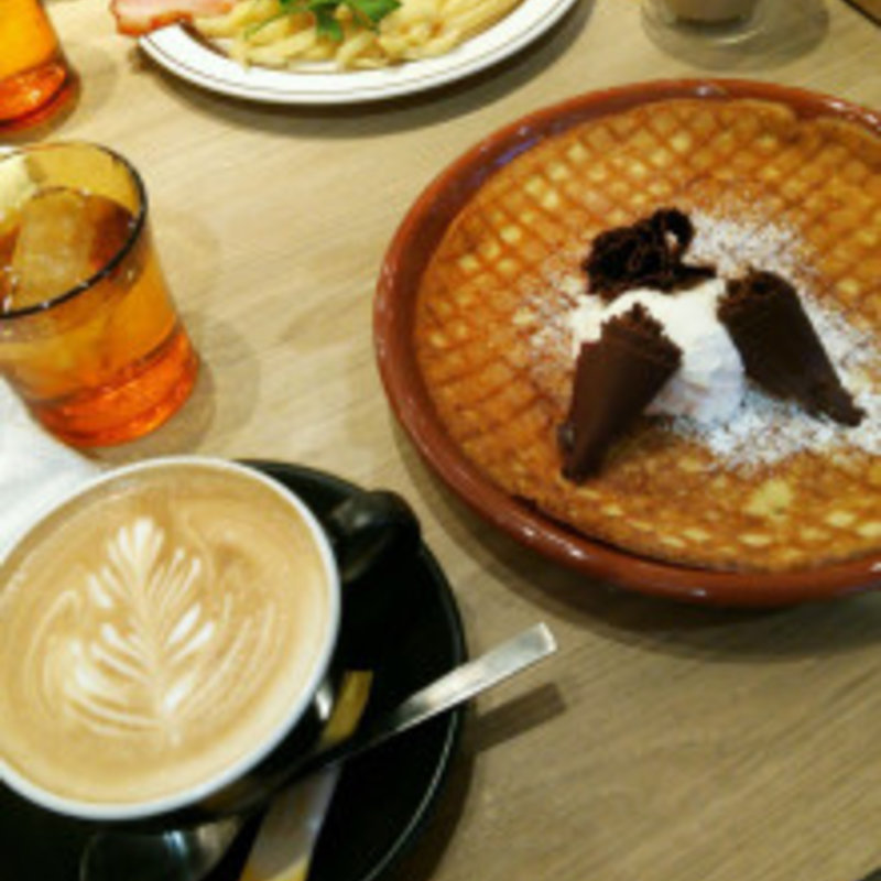 ワッフルパンケーキ(メロウ ブラウン コーヒー イオンモール京都桂川店 （MELLOW BROWN COFFEE）)