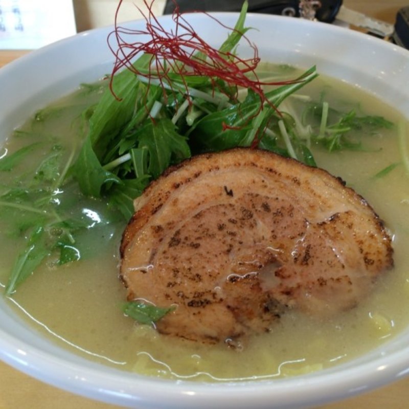 鶏白湯　しお　大盛り(めん処愛や)