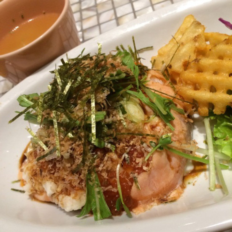 海鮮丼(モクオラディキシーダイナーウイラニ)