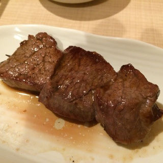 さがり(大衆おっさんパラダイス モツの朝立ち)