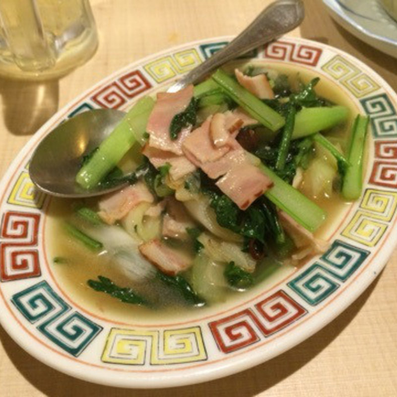 季節の青菜炒め(大衆おっさんパラダイス モツの朝立ち)