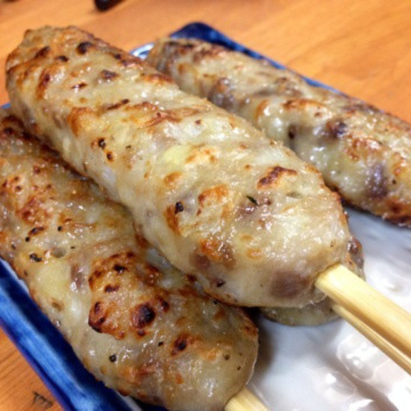 つくね(もつ焼きおざわ)