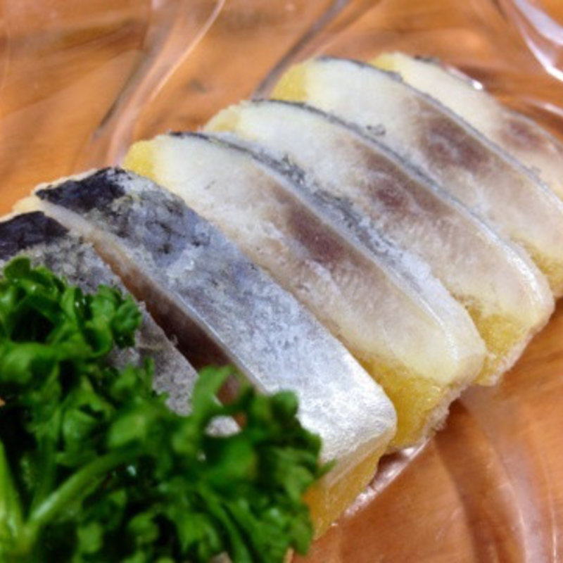 ニシンと魚卵の甘酢(もつ焼きおざわ)