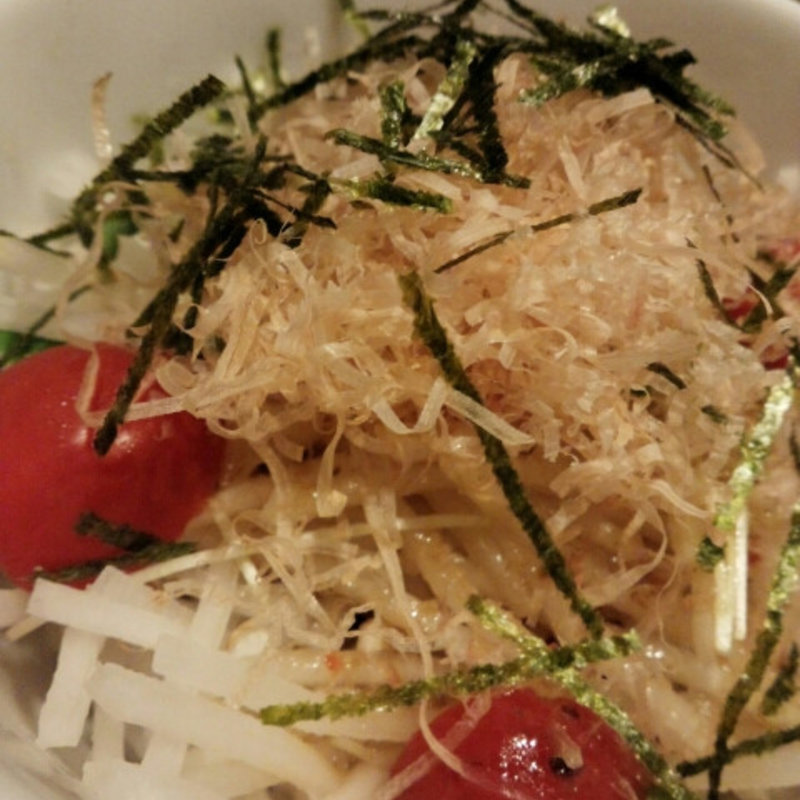 大根サラダ(博多もつ鍋 おおやま 博多デイトス店)