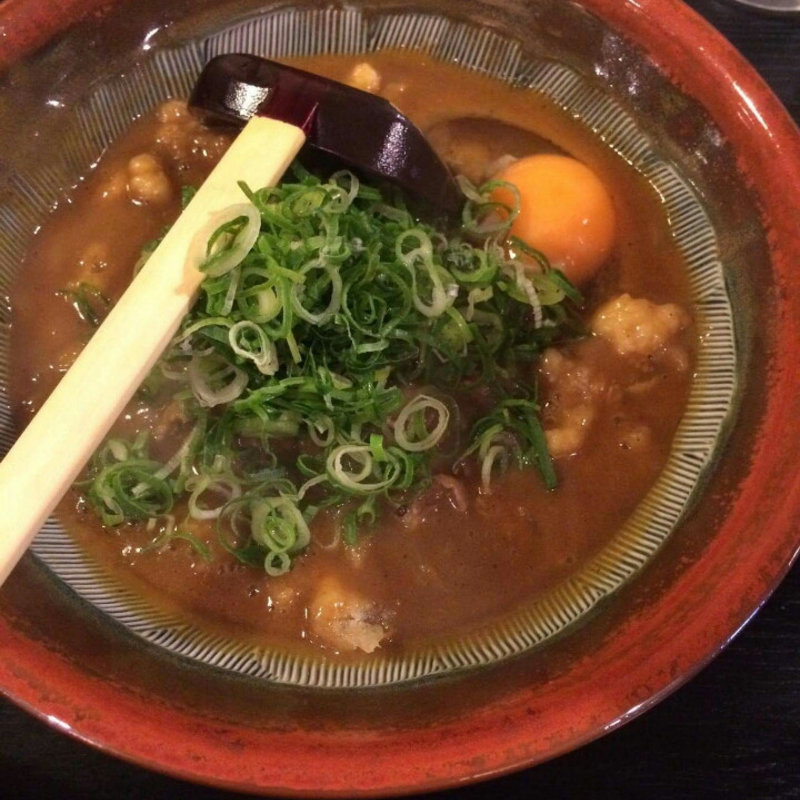 月見カレーうどん(もつ鍋 暖家(だんや))