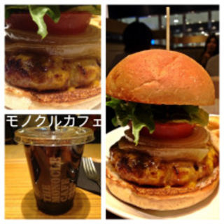 ハンバーガー(THE MONOCLE CAFE｜有楽町)