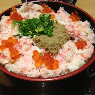 金沢名物蟹味噌丼(もりもり寿し イオンモール大阪ドーム店)