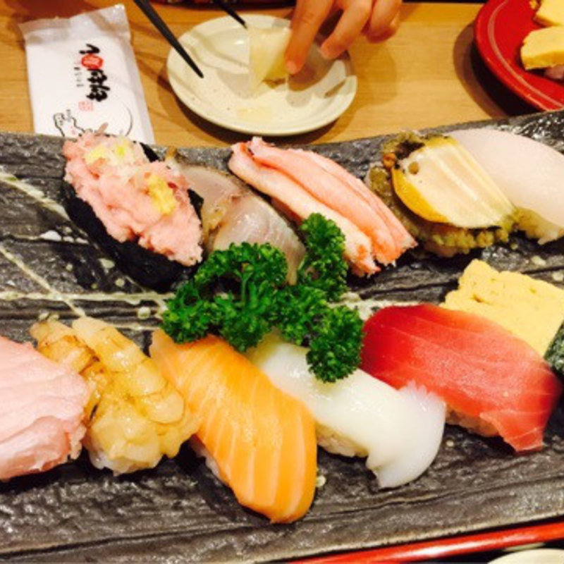 金沢板前おまかせ握りセット(もりもり寿し 藤江店 )