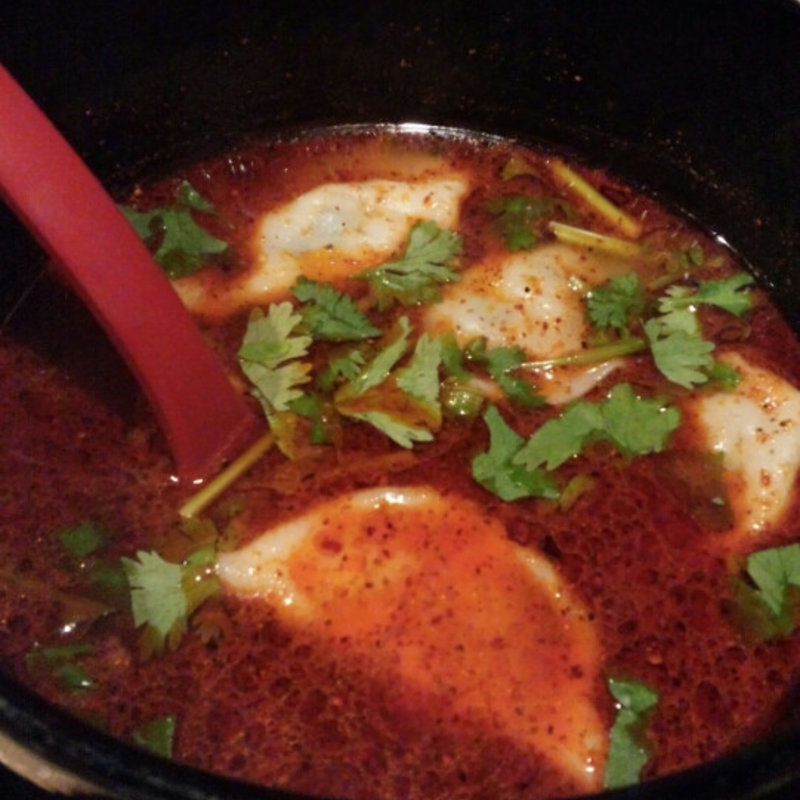 紅油餃子(モンゴリアン・チャイニーズ BAO)