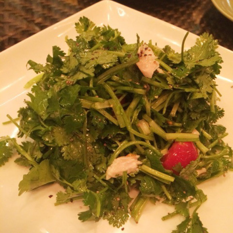 パクチーサラダ(モンスーンカフェ表参道 )