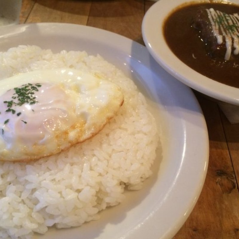 カレー(モンタナ （Montana）)
