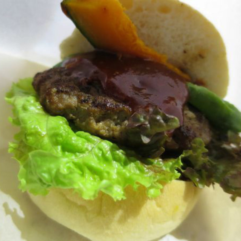 ハンバーガー(モンファボリ )