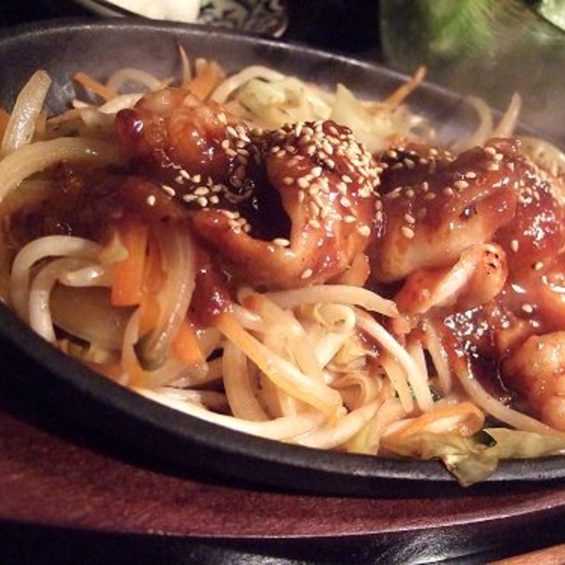 ホルモン定食(やおき 今泉店)