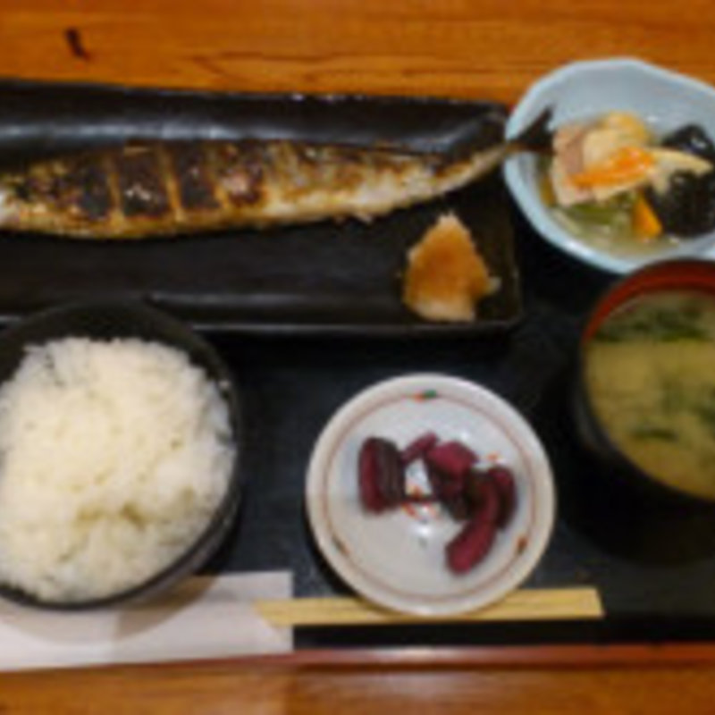 さんま塩焼きランチ(やきとり戎 川崎店)