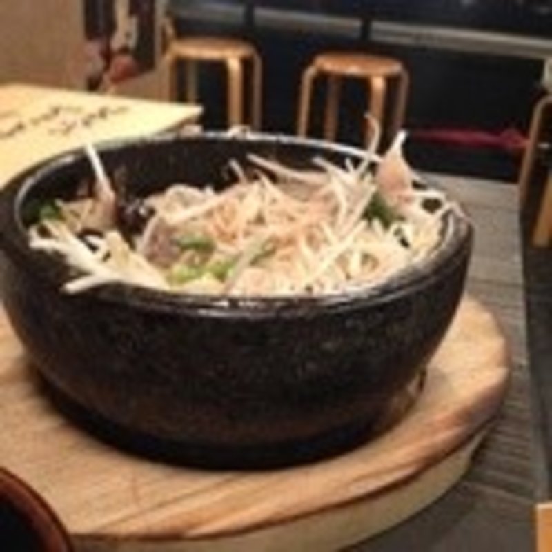 石焼きもやし炒め(やきとり〇金 北千住店 )