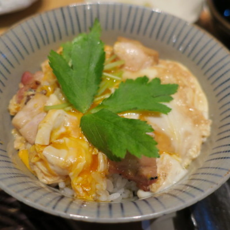 親子丼（小）(鶏慶)