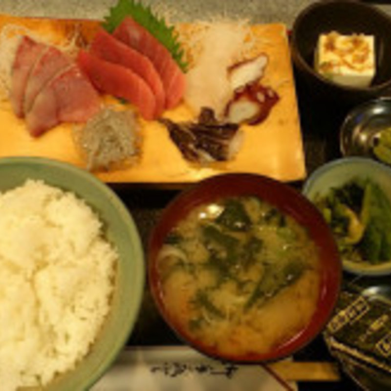 刺身盛り合せ定食(やまお)