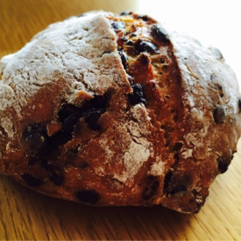 チョコマカダミアのリュスティック(ヤマネコ )