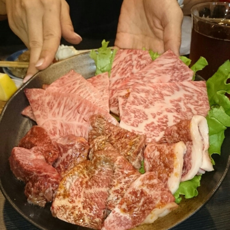 おまかせ食べくらべコース(和牛の壺 やまむら)