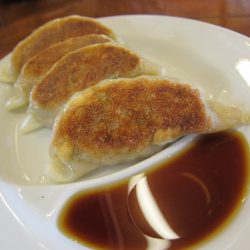 餃子(やわら亭 （やわらてい）)