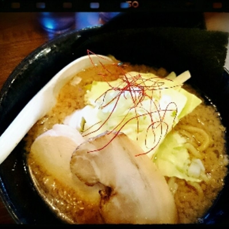 濃厚中華そば白(ゆいが 三郷店 )