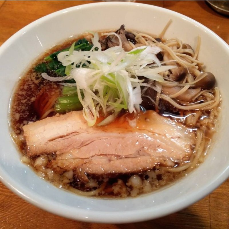 魚介と野菜だしの醤油そば (ゆきち )