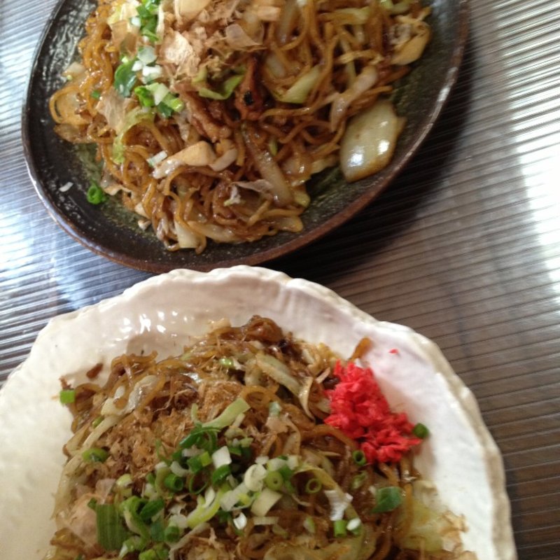 ホルモンやきそば(ゆぐち )