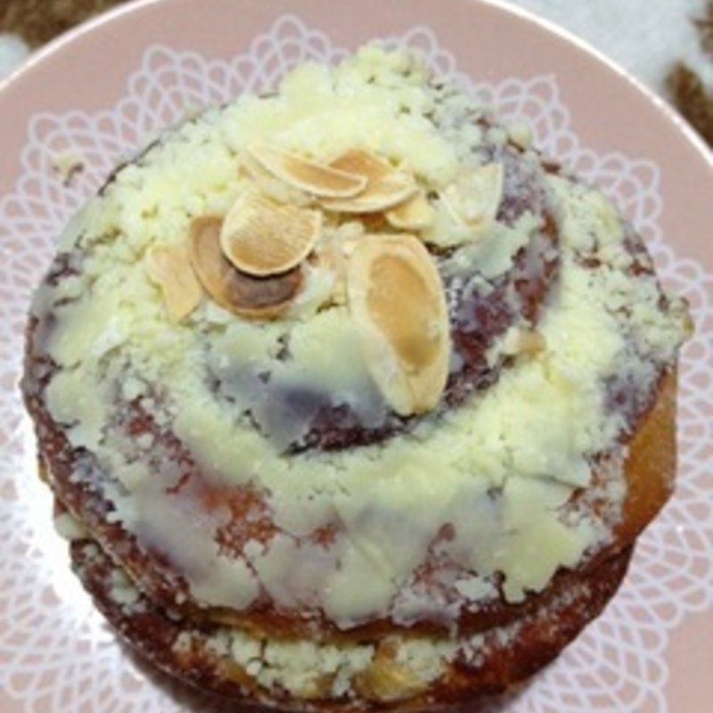 ホワイトチョコのシナモンロール(ユヌクレ (uneclef))