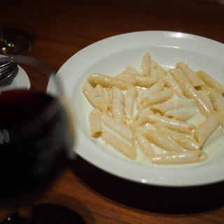 チーズのペンネ(ようこそ お魚とグリル料理のお店へ ペッシェ・パッパーレ・イタリア)