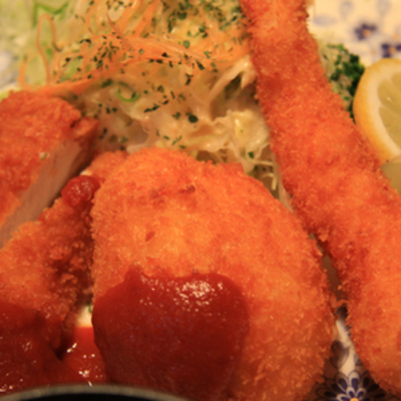 ミックスフライ定食(よおしょく屋 )