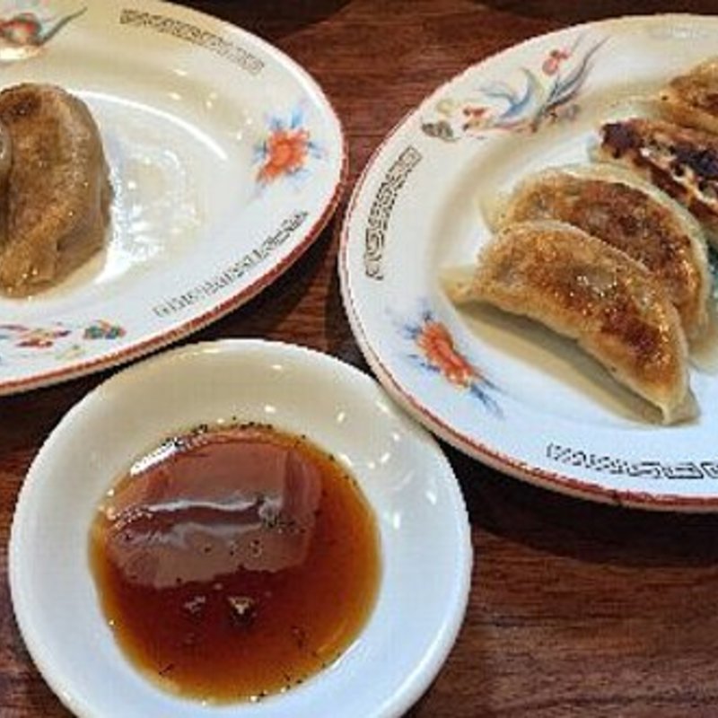 餃子(よっしー製作所 )