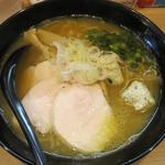 鶏白湯の醤油(らーめん よっちゃん(仮))