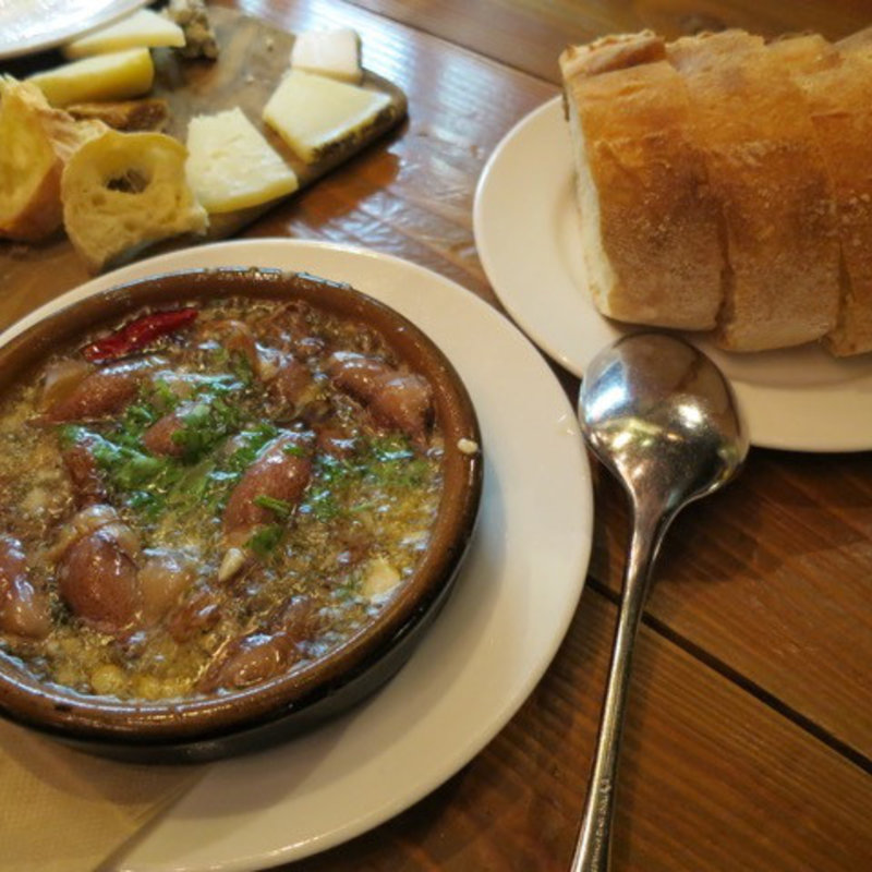 ほたるいかのアヒージョ(La Oliva)