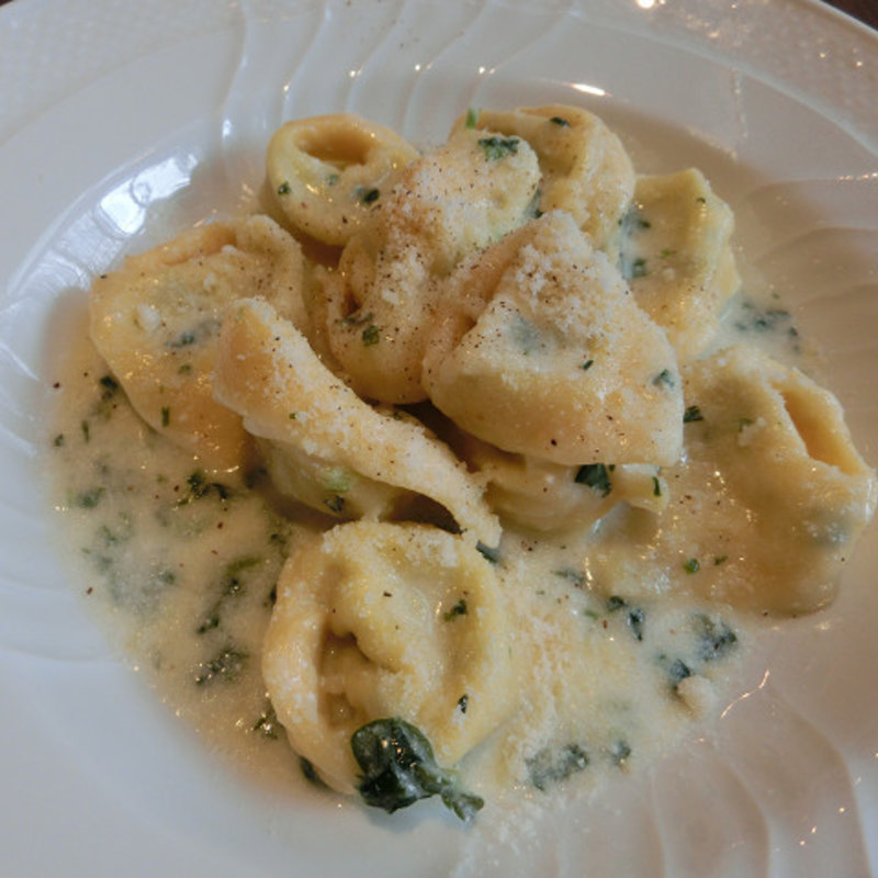 リコッタチーズとほうれん草のトルテッローネ(La Sfoglina)