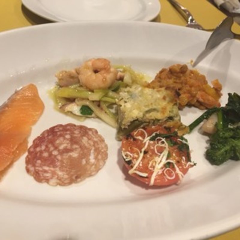 前菜の盛合せ ラヴォーリアマッタ風(ラ・ヴォーリァマッタ 荻窪店)