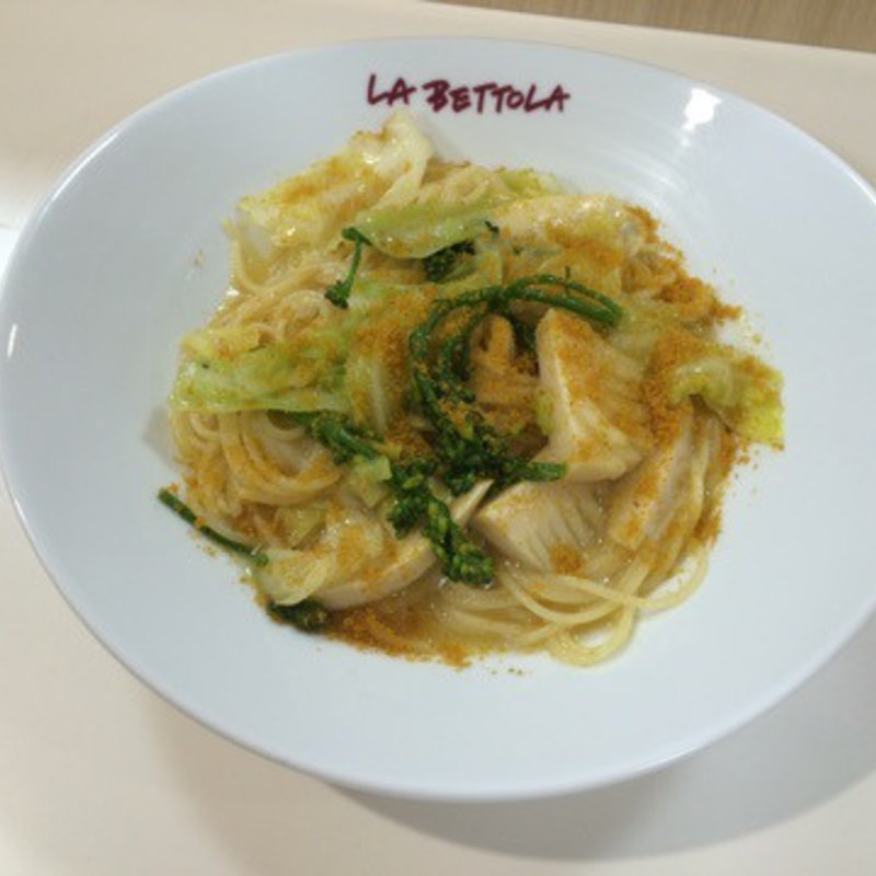 春野菜とカラスミのスパゲッティ(ラ ベットラ ダ オチアイナゴヤ)