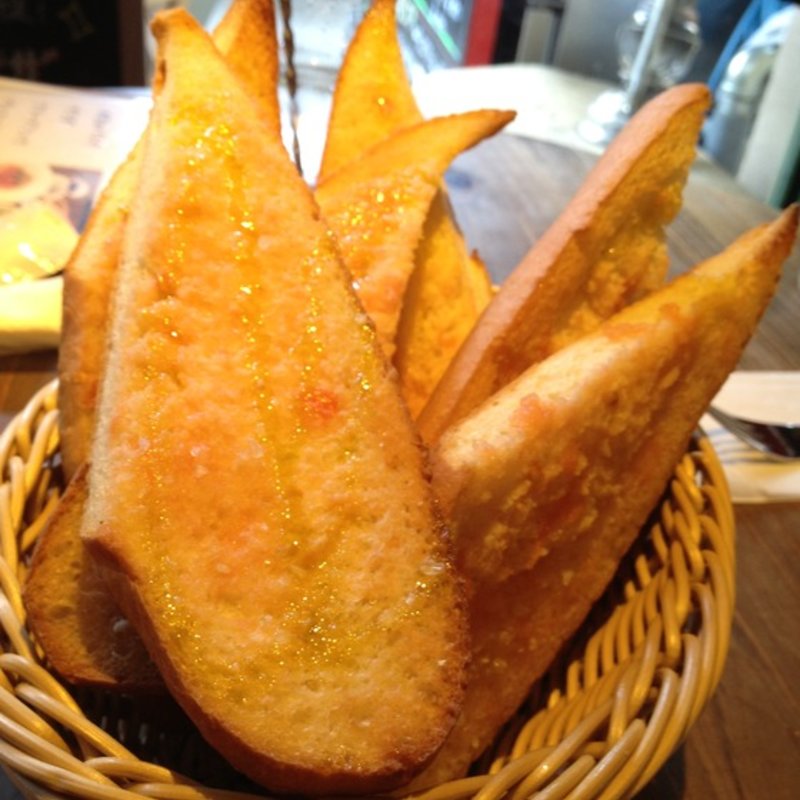 パン(ラ・ボッテガ デル ピアット （LA・BOTTEGA del piatto）)