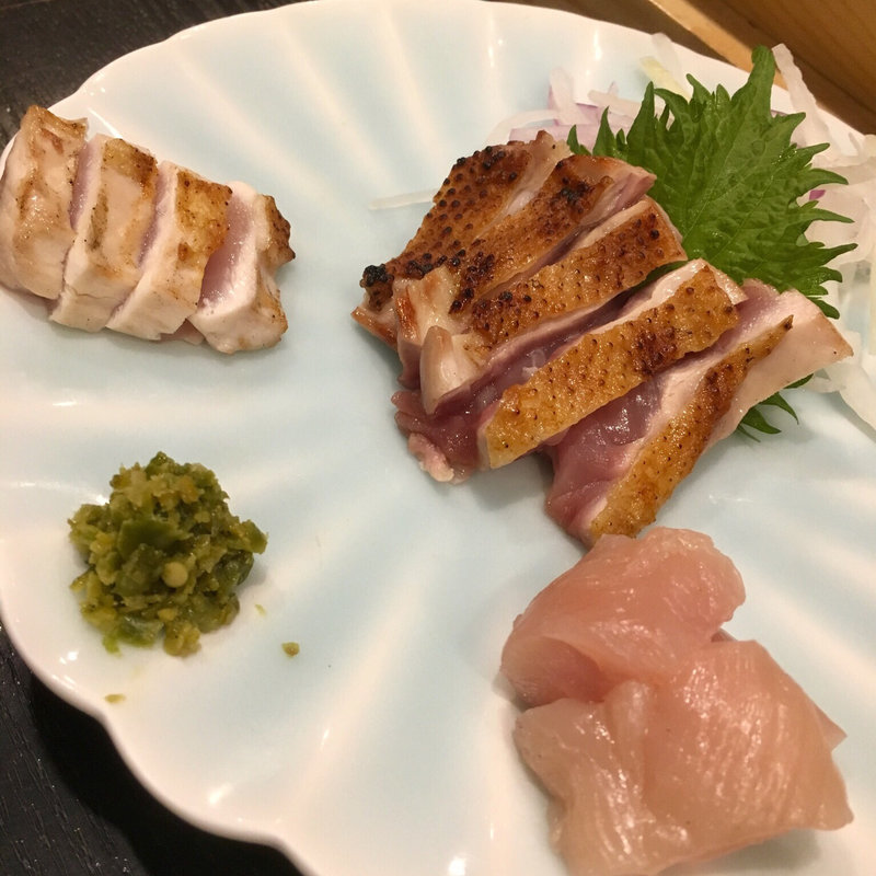 さつま地鶏のたたき(焼き鳥 松元 西中洲本店)