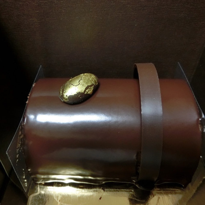 ビュッシュ・ドﾞ・ノエル カラカス(ラ・メゾン・デュ・ショコラ(La Maison du Chocolat) 青山店)