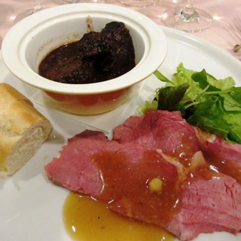 牛ほほ＆ポーク赤ワイン煮込み(ラ・リヴィエール )