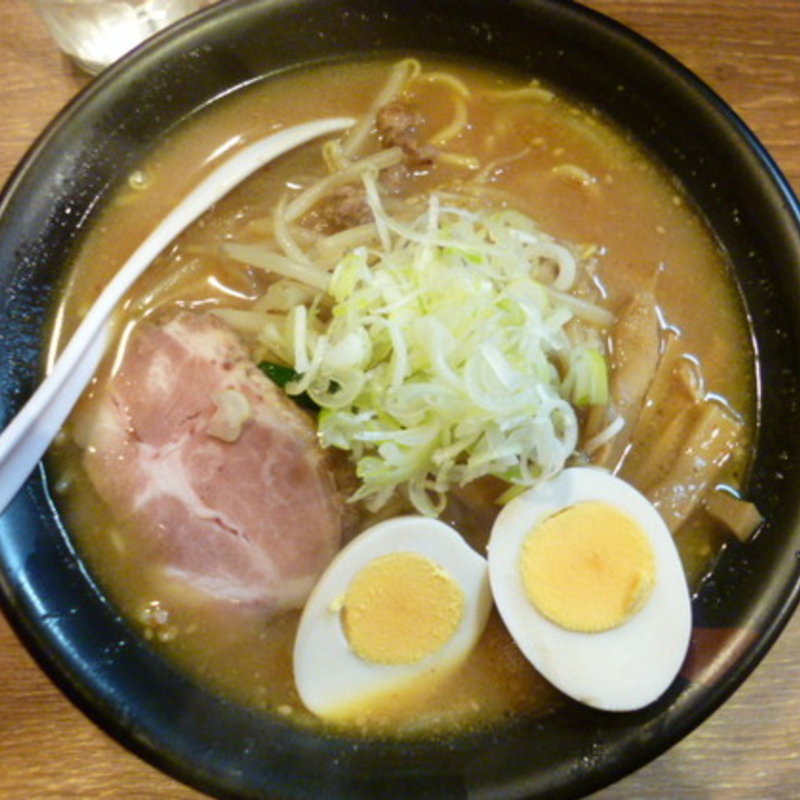 煮玉子味噌らーめん(ら～めん 熊八 )