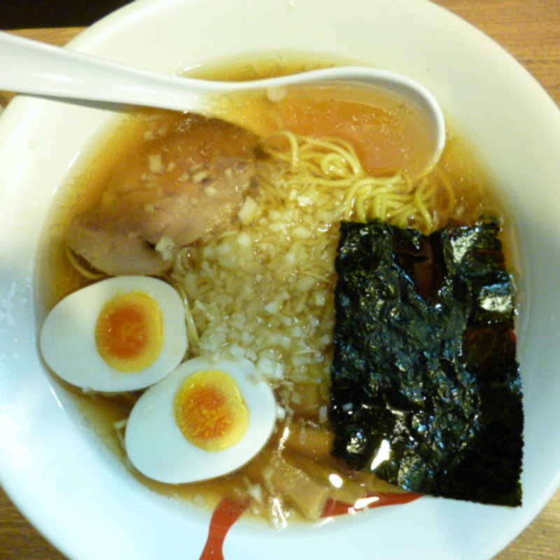 玉子入り醤油らーめん(ら～めん 熊八 )