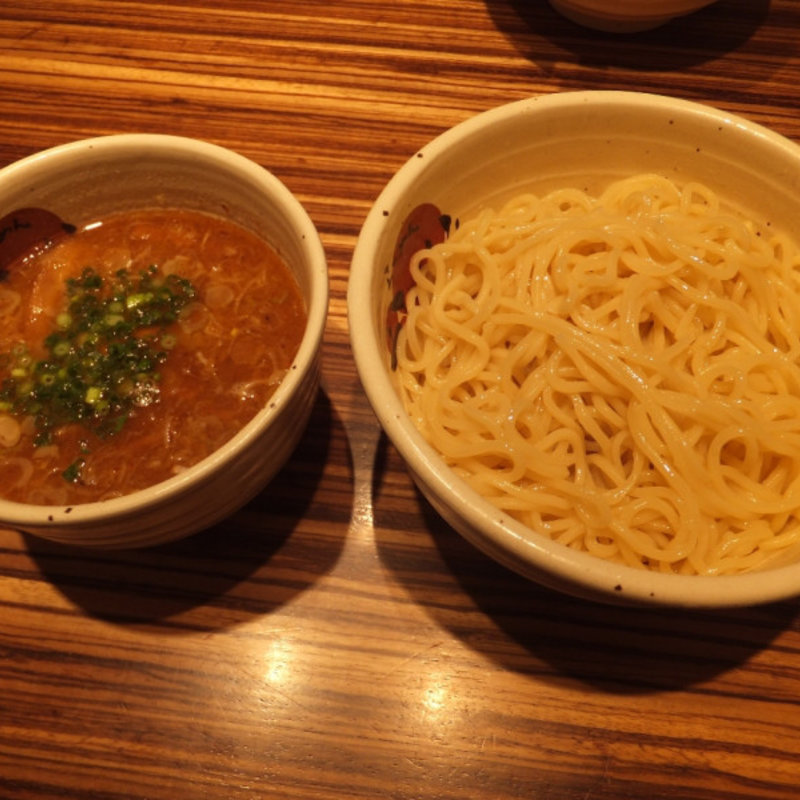 つけ麺（中盛）(らーめんかいじ 泉店)